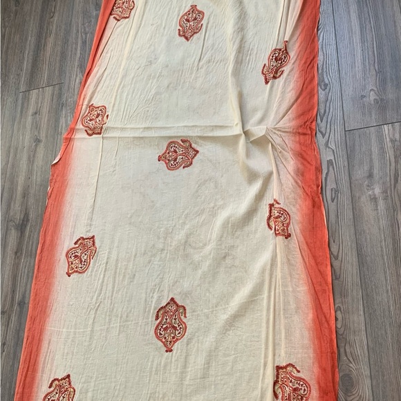 Orange and Cream Patterned scarf - Picture 1 of 7